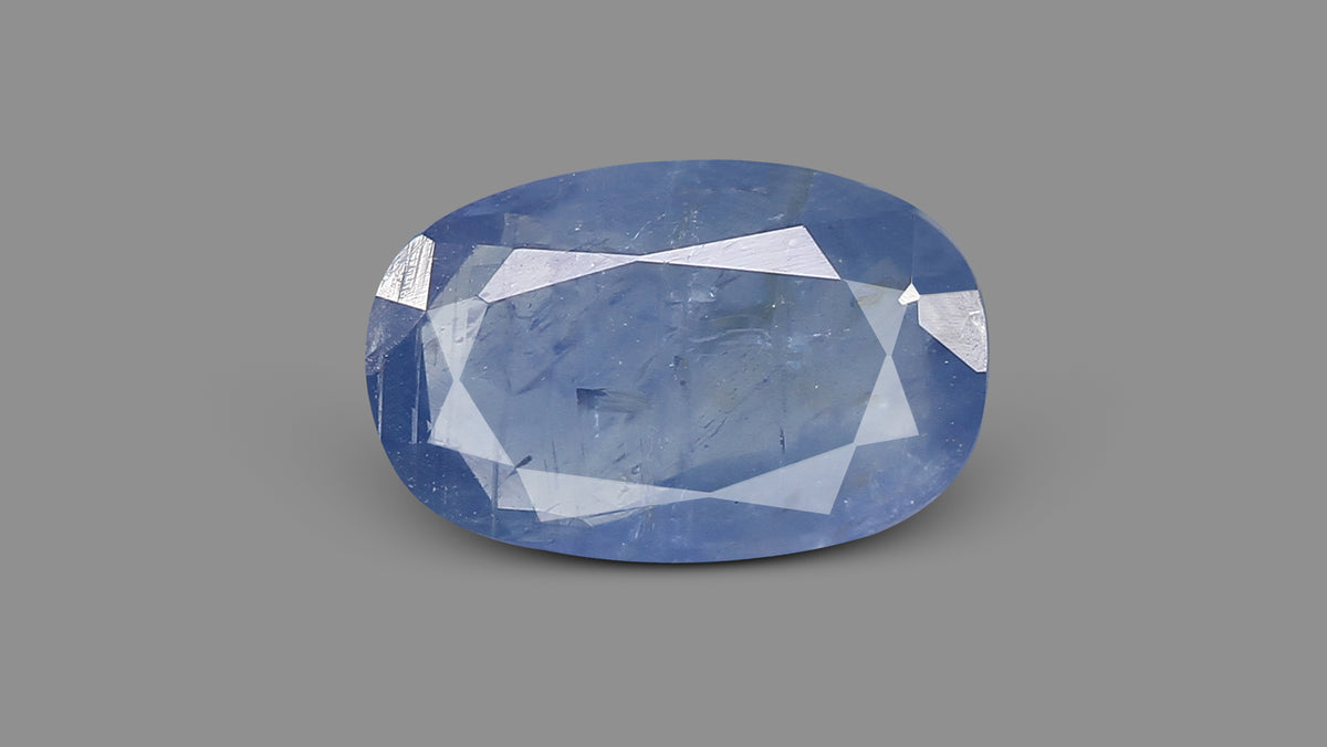 Natural Blue Sapphire 3.93 Carats / 4.32 Ratti