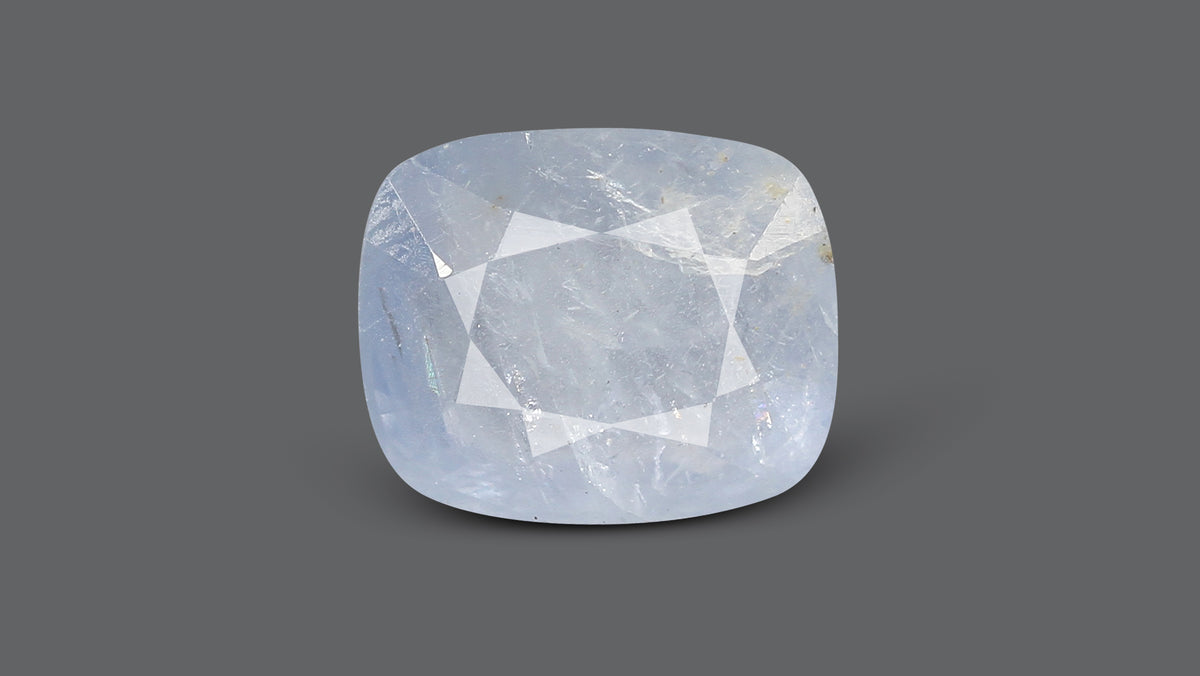 Natural Blue Sapphire 5.04 Carats / 5.54 Ratti