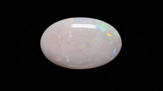 White Opal With Fire 20.23 Carats / 22.23 Ratti