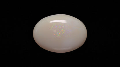 White Opal With Fire 14.65 Carats / 16.1 Ratti