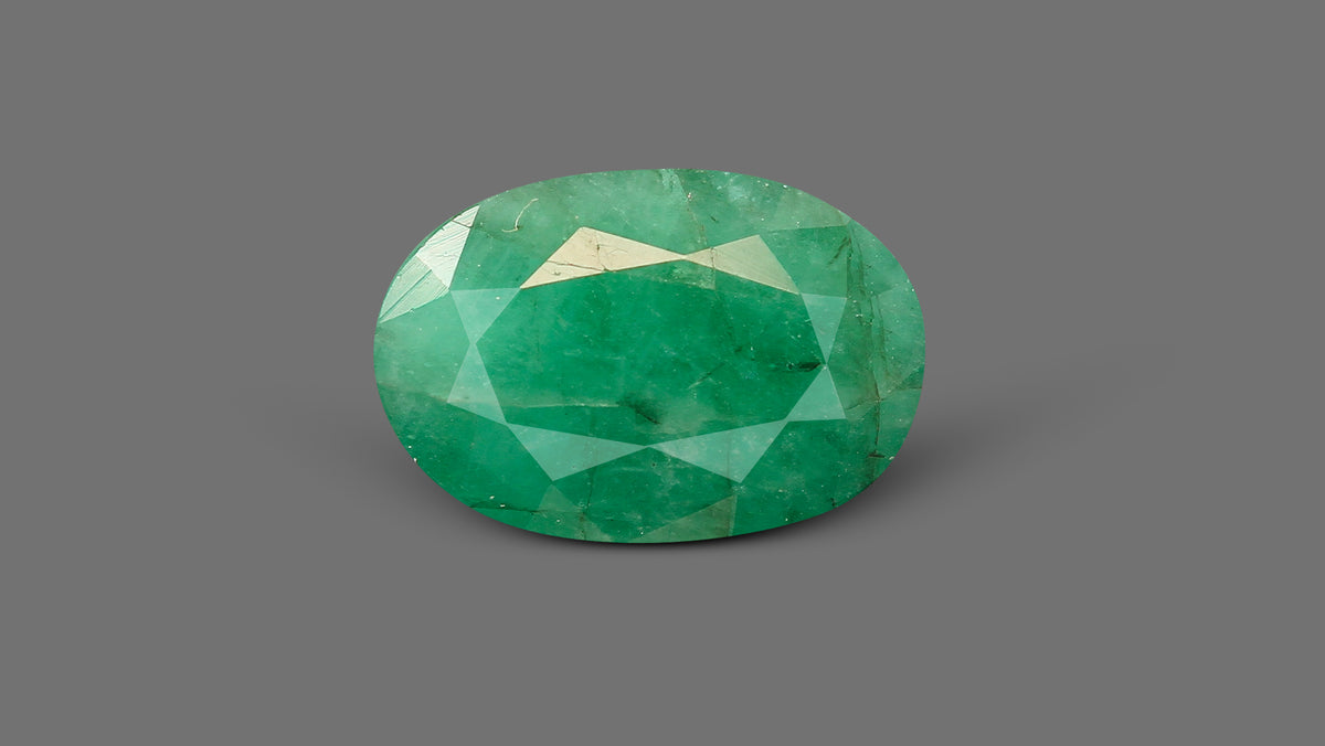 Brazil Emerald (Panna) 5.38 Carats / 5.91 Ratti