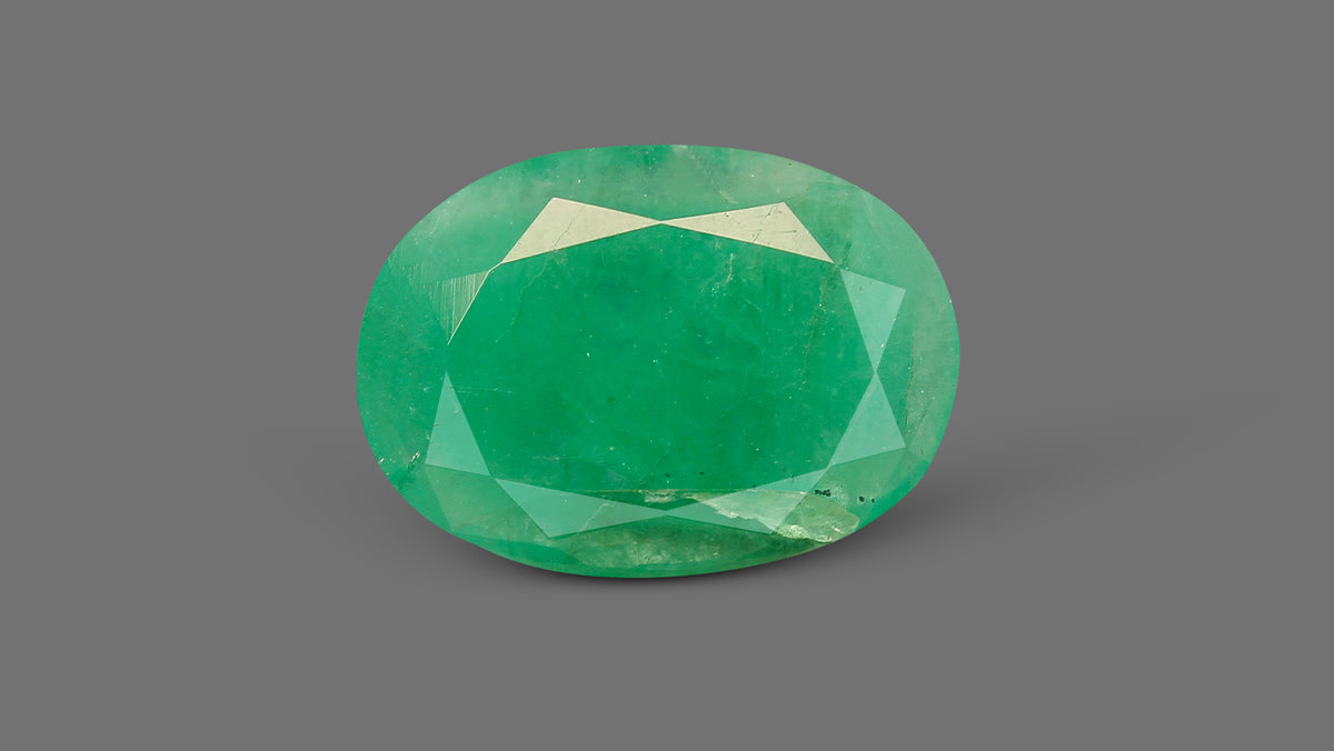 Brazil Emerald (Panna) 4.92 Carats / 5.41 Ratti