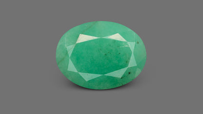 Brazil Emerald (Panna) 5.35 Carats / 5.88 Ratti