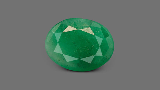 Brazil Emerald (Panna) 4.77 Carats / 5.24 Ratti