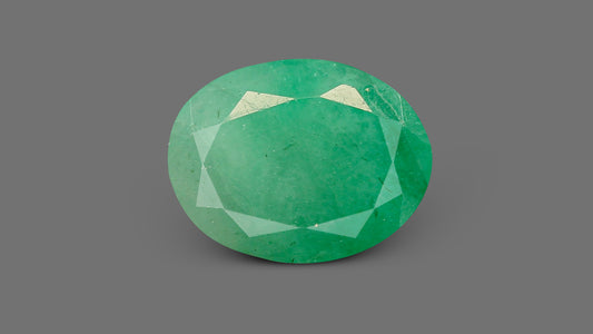 Brazil Emerald (Panna) 4.50 Carats / 4.95 Ratti