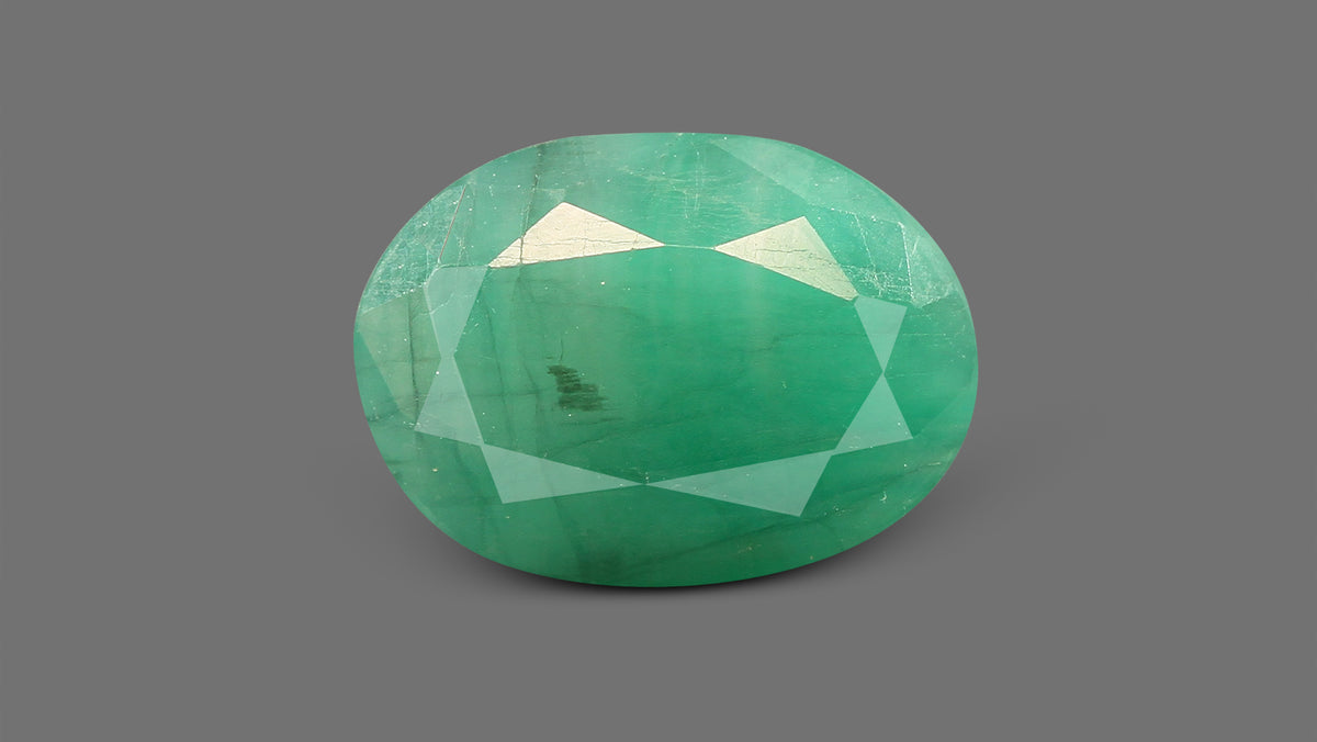 Brazil Emerald (Panna) 7.00 Carats / 7.69 Ratti