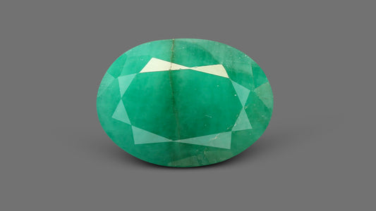 Brazil Emerald (Panna) 4.71 Carats / 5.18 Ratti