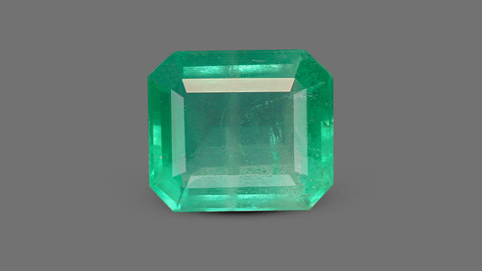 Zambian Emerald (Panna) 4.21 Carats / 4.63 Ratti