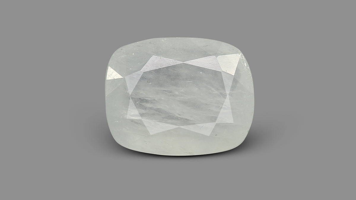 Natural Blue Sapphire 7.55 Carats / 8.3 Ratti