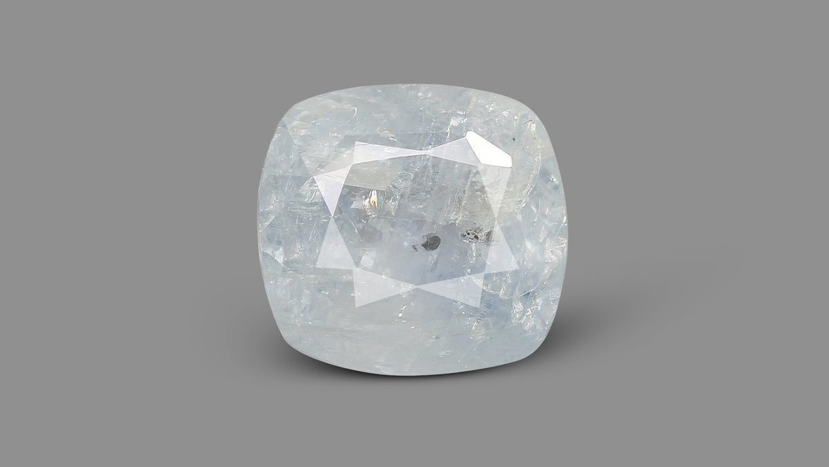 Natural Blue Sapphire 12.30 Carats / 13.52 Ratti