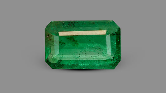 Zambian Emerald (Panna) 4.22 Carats / 4.64 Ratti