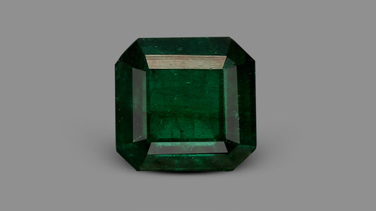 Zambian Emerald (Panna) 1.76 Carats / 1.93 Ratti