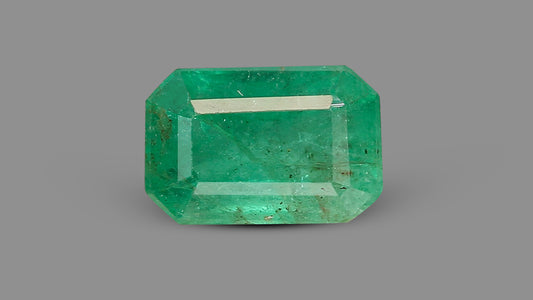Zambian Emerald (Panna) 2.28 Carats / 2.51 Ratti