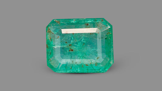 Zambian Emerald (Panna) 2.69 Carats / 2.96 Ratti