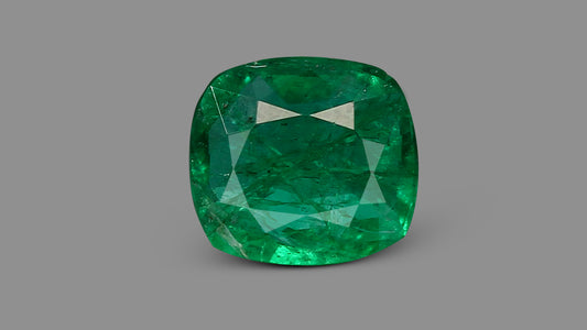 Zambian Emerald (Panna) 1.33 Carats / 1.46 Ratti