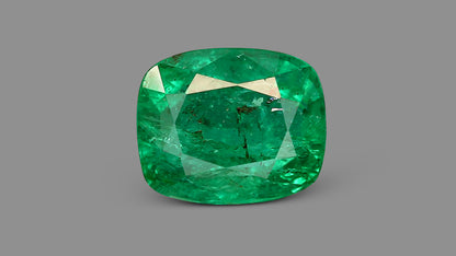 Zambian Emerald (Panna) 3.92 Carats / 4.31 Ratti