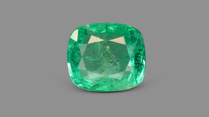 Zambian Emerald (Panna) 3.85 Carats / 4.23 Ratti