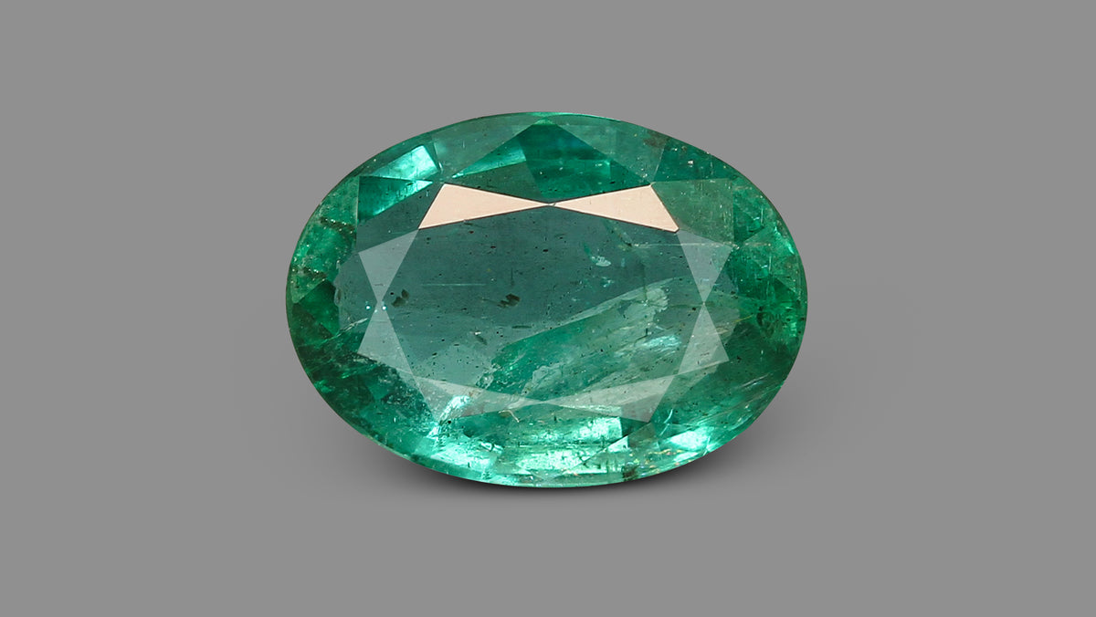 Zambian Emerald (Panna) 3.85 Carats / 4.23 Ratti