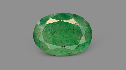 Zambian Emerald (Panna) 4.29 Carats / 4.71 Ratti