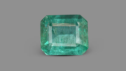 Zambian Emerald (Panna) 2.39 Carats / 2.63 Ratti