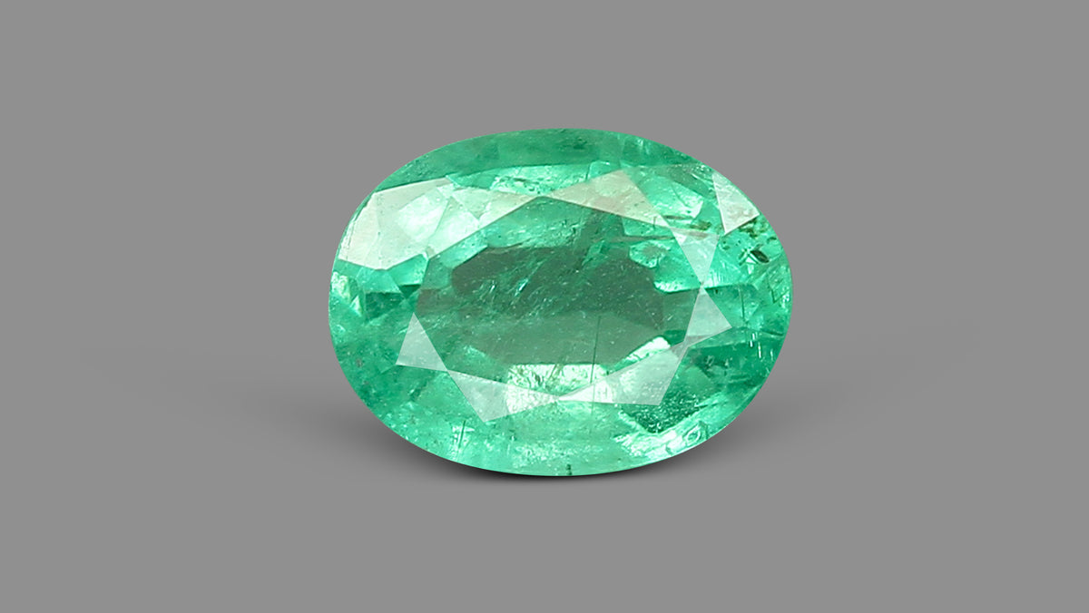 Zambian Emerald (Panna) 1.32 Carats / 1.45 Ratti