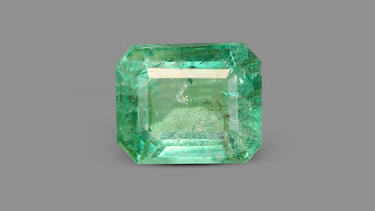 Zambian Emerald (Panna) 3.97 Carats / 4.36 Ratti