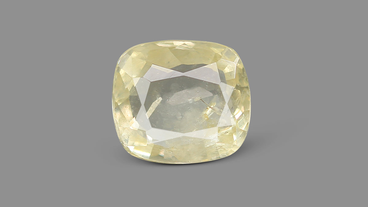 Natural Yellow Sapphire (Pukhraj) 3.80 Carats / 4.18 Ratti