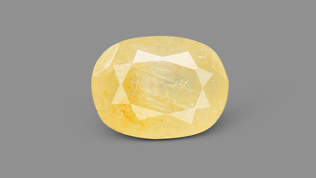 Natural Yellow Sapphire (Pukhraj) 4.40 Carats / 4.84 Ratti