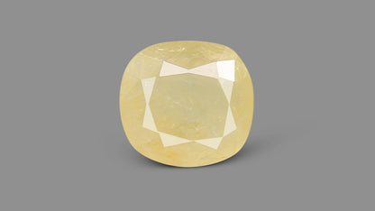 Natural Yellow Sapphire (Pukhraj) 4.83 Carats / 5.31 Ratti