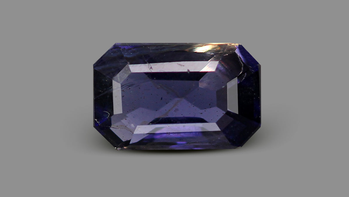 Natural Iolite(Neeli) 4.50 Carats / 5 Ratti