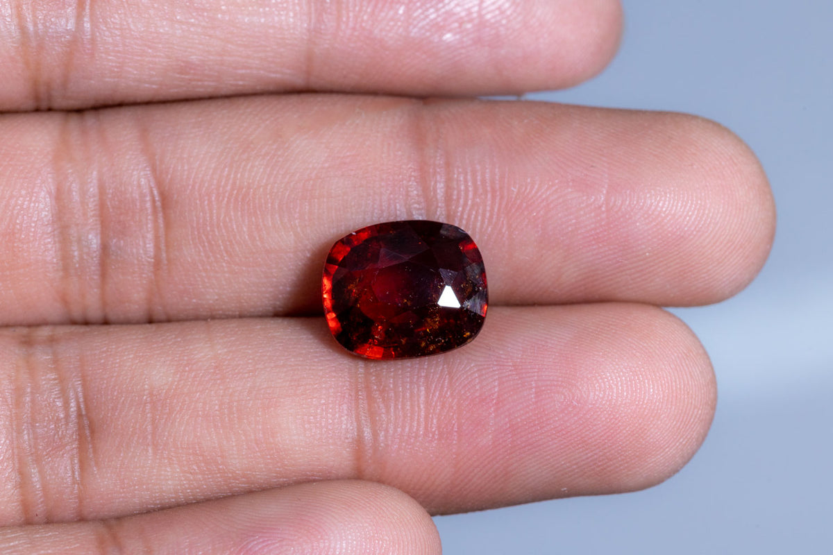 Sri-Lankan Hessonite (Gomed) 8.62 Carats / 9.47 Ratti