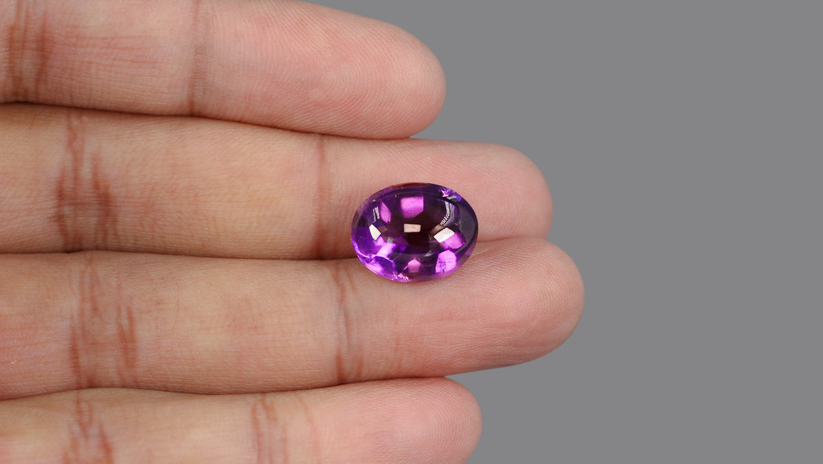Natural Amethyst 11.49 Carats / 12.63 Ratti