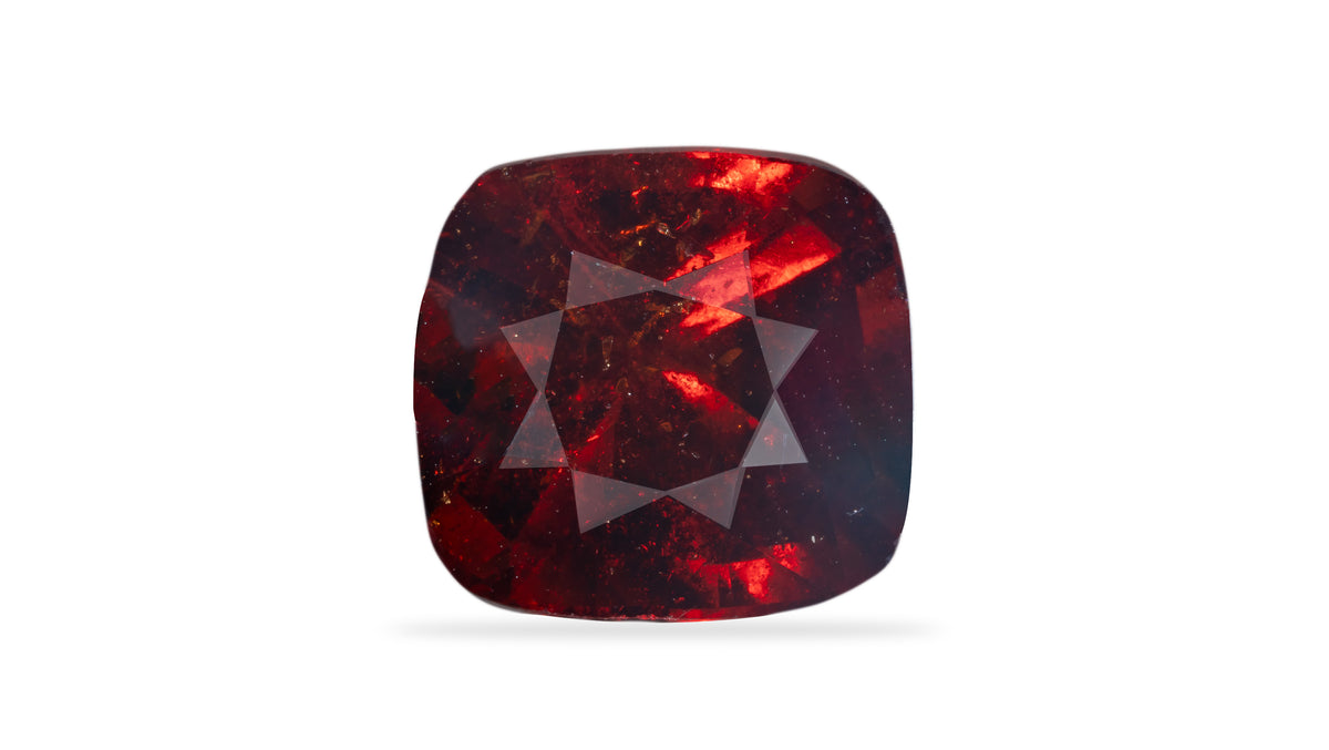 Sri-Lankan Hessonite (Gomed) 12.66 Carats / 13.91 Ratti
