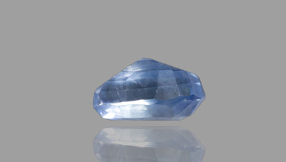 Kashmir Blue Sapphire (Neelam) 4.56 Carats / 5.01 Ratti