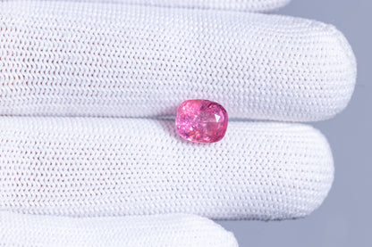 Natural Spinel 3.48 Carats / 3.82 Ratti