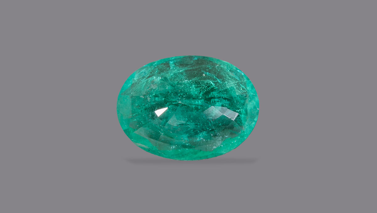 Zambian Emerald (Panna) 1.99 Carats / 2.19 Ratti