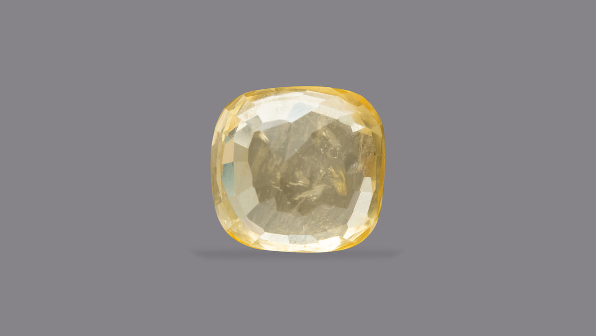 Natural Yellow Sapphire 6.40 Carats / 7.03 Ratti