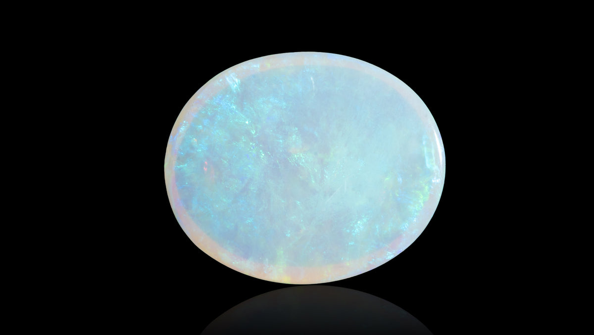 White Opal With Fire 3.51 Carats / 3.86 Ratti