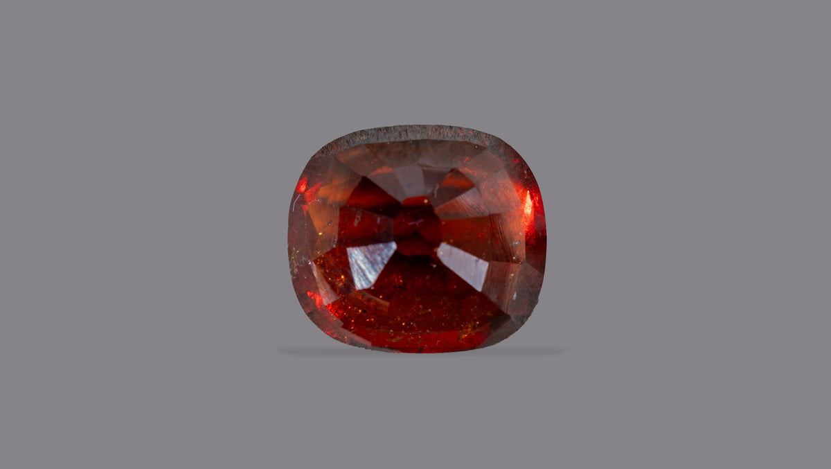 Sri-Lankan Hessonite (Gomed) 12.70 Carats / 14.01 Ratti