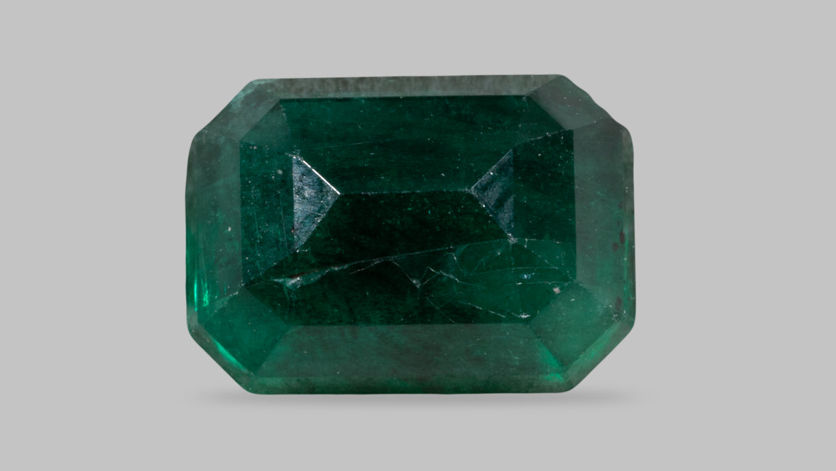 Zambian Emerald (Panna) 2.68 Carats / 2.95 Ratti