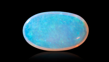 White Opal With Fire 4.03 Carats / 4.43 Ratti