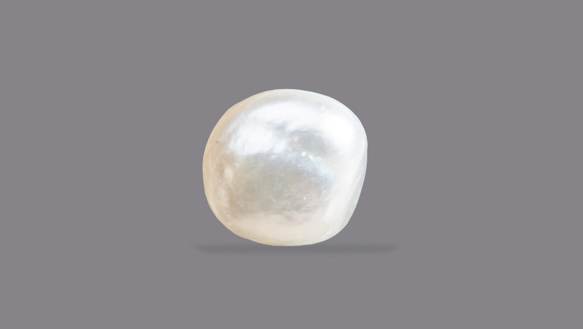 Basra Pearl 4.40 Carats / 4.84 Ratti