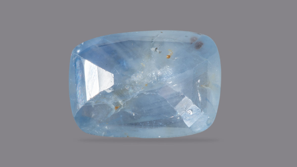 Natural Blue Sapphire 4.40 Carats / 4.84 Ratti