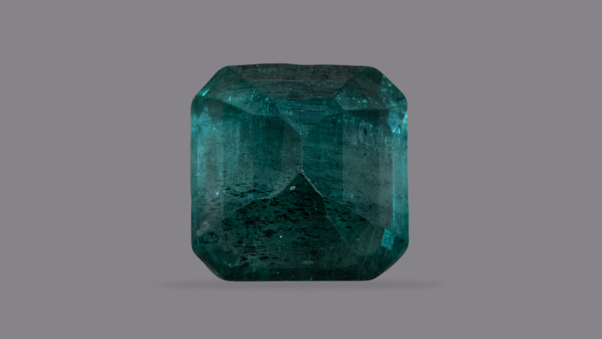 Zambian Emerald (Panna) 2.73 Carats / 3 Ratti