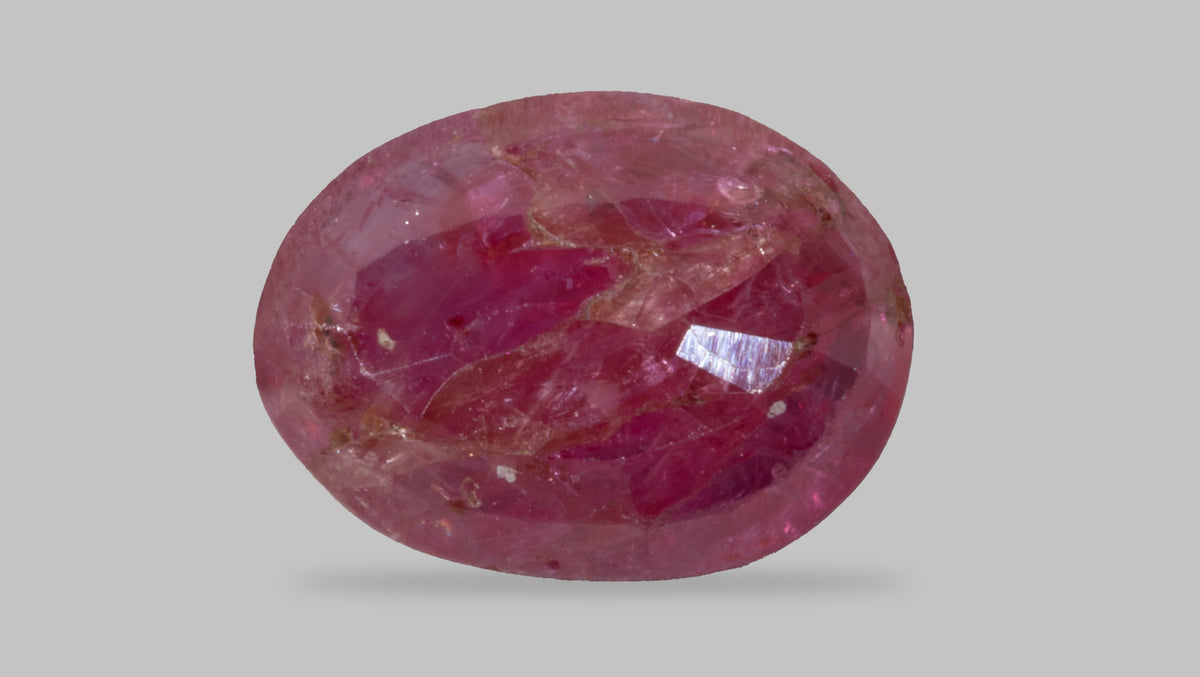 Burmese Ruby (Manik) 4.57 Carats / 5.02 Ratti