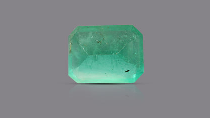 Zambian Emerald (Panna) 4.84 Carats / 5.32 Ratti