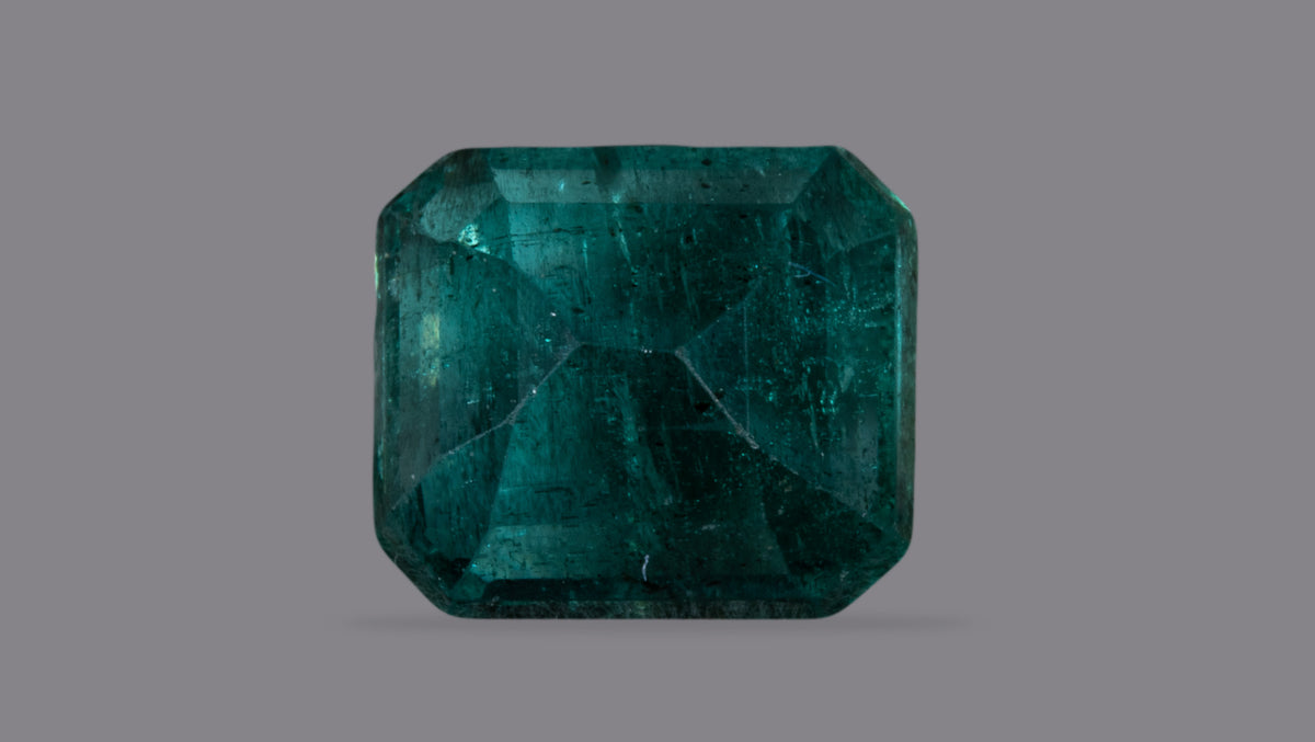 Zambian Emerald (Panna) 1.98 Carats / 2.18 Ratti
