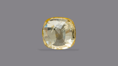 Natural Yellow Sapphire 6.19 Carats / 6.8 Ratti