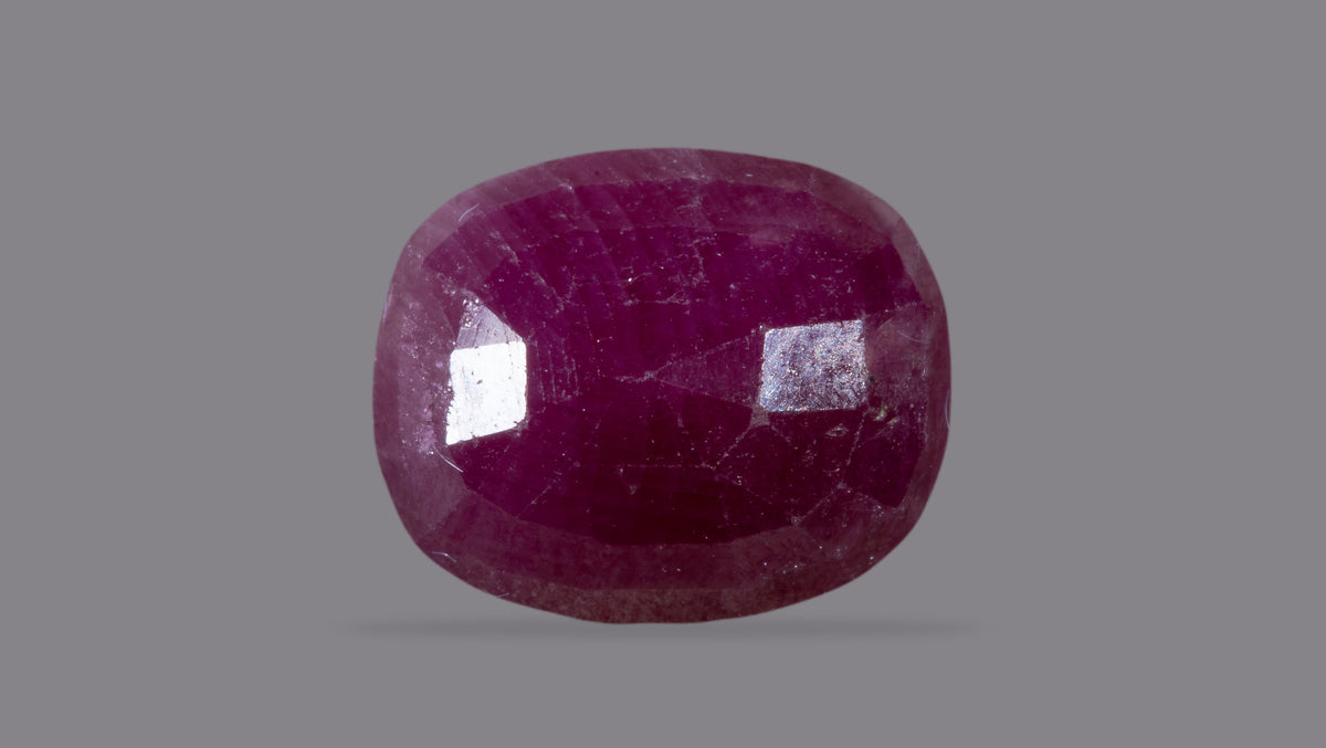African Ruby (Manik) 7.85 Carats / 8.63 Ratti