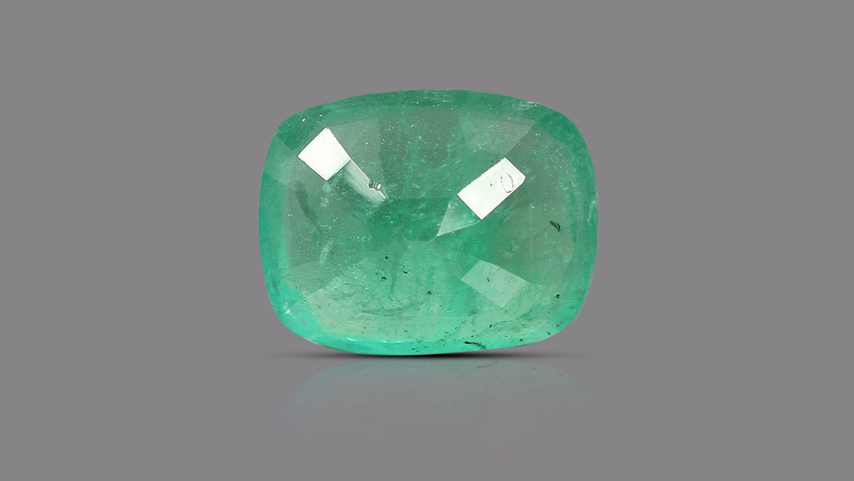Zambian Emerald (Panna) 7.32 Carats / 8.04 Ratti